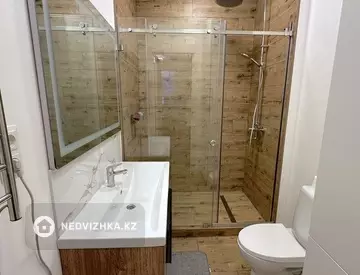 5-комнатная квартира, этаж 6 из 8, 131 м²
