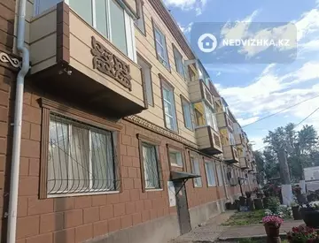 2-комнатная квартира, этаж 2 из 3, 44 м²