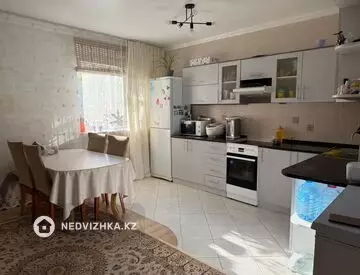 3-комнатная квартира, этаж 2 из 5, 61 м²