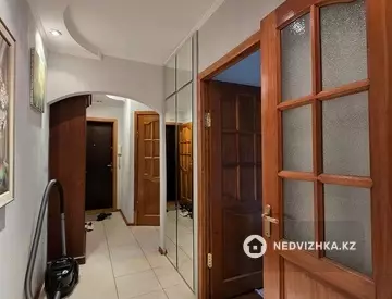 53 м², 3-комнатная квартира, этаж 2 из 5, 53 м², изображение - 11