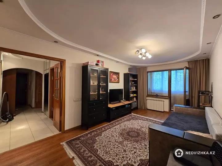 53 м², 3-комнатная квартира, этаж 2 из 5, 53 м², изображение - 1
