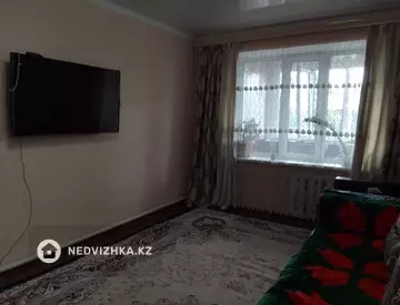 3-комнатная квартира, этаж 2 из 2, 62 м²