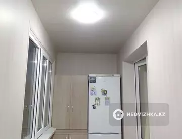 3-комнатная квартира, этаж 2 из 2, 62 м²