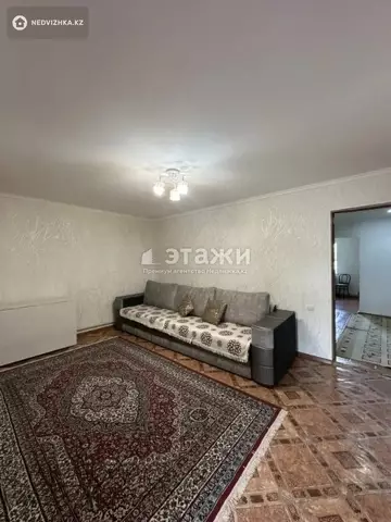 2-комнатный дом, 4.5 соток, 90 м²