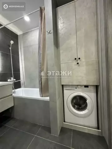 3-комнатная квартира, этаж 9 из 10, 60 м²