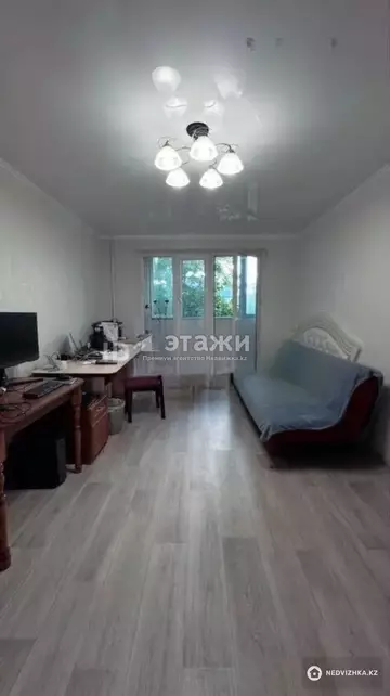 2-комнатная квартира, этаж 2 из 5, 43 м²