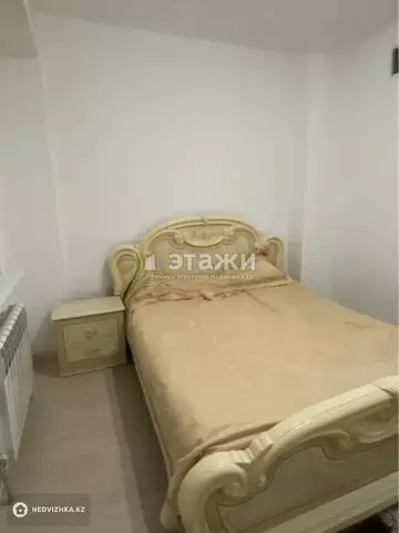 1-комнатная квартира, этаж 8 из 9, 38 м²