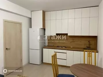 1-комнатная квартира, этаж 8 из 9, 38 м²