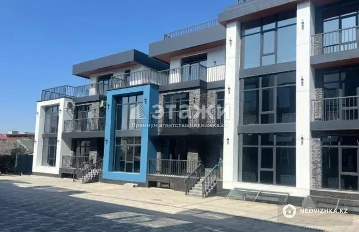 388 м², 4-комнатная квартира, этаж 1 из 2, 388 м², изображение - 1