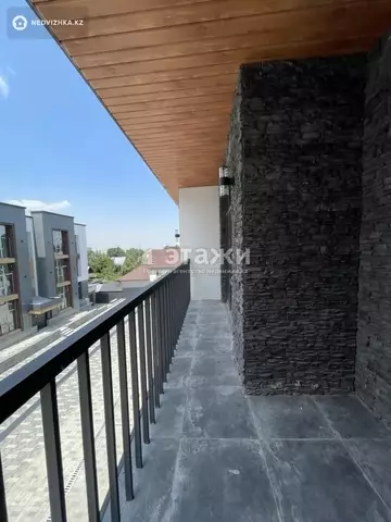 388 м², 4-комнатная квартира, этаж 1 из 2, 388 м², изображение - 2