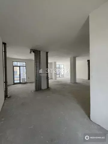 388 м², 4-комнатная квартира, этаж 1 из 2, 388 м², изображение - 14