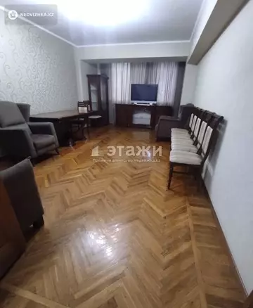 3-комнатная квартира, этаж 2 из 5, 101 м²