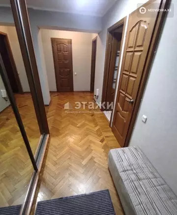 3-комнатная квартира, этаж 2 из 5, 101 м²