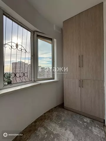 3-комнатная квартира, этаж 13 из 18, 97 м²