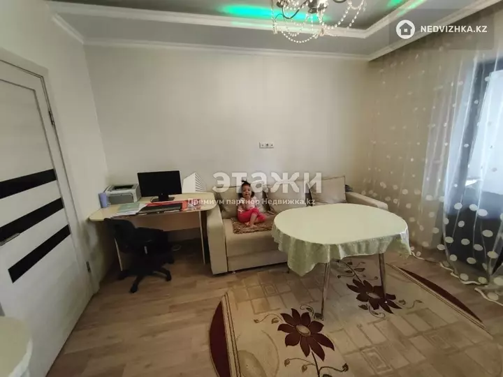 70 м², 2-комнатная квартира, этаж 2 из 13, 70 м², изображение - 1