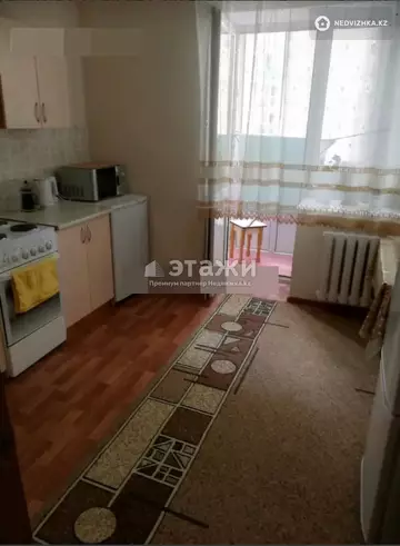 1-комнатная квартира, этаж 3 из 6, 38 м²