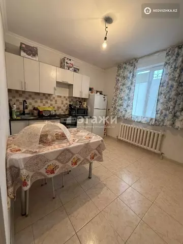 1-комнатная квартира, этаж 12 из 12, 40 м²