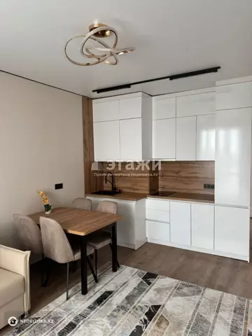 2-комнатная квартира, этаж 9 из 9, 45 м²