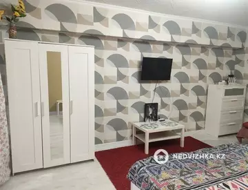 41 м², 1-комнатная квартира, этаж 3 из 7, 41 м², посуточно, изображение - 5