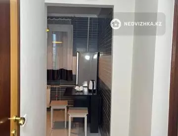 1-комнатная квартира, этаж 2 из 5, 32 м²