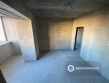 2-комнатная квартира, этаж 4 из 5, 150 м²