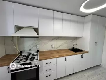 3-комнатная квартира, этаж 7 из 9, 64 м²