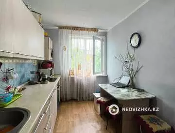 4-комнатная квартира, этаж 4 из 9, 86 м²