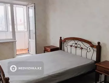 2-комнатная квартира, этаж 3 из 5, 53 м²