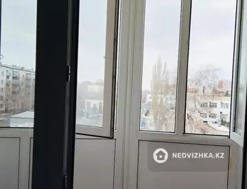 2-комнатная квартира, этаж 3 из 5, 53 м²