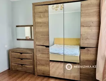 3-комнатная квартира, этаж 3 из 12, 71 м²