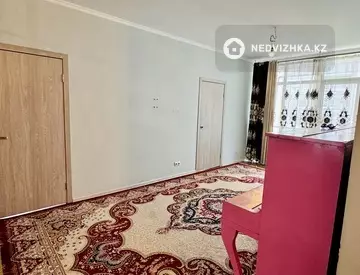 3-комнатная квартира, этаж 3 из 12, 71 м²