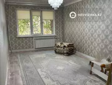 2-комнатная квартира, этаж 1 из 5, 49 м²