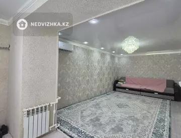 2-комнатная квартира, этаж 9 из 10, 50 м²