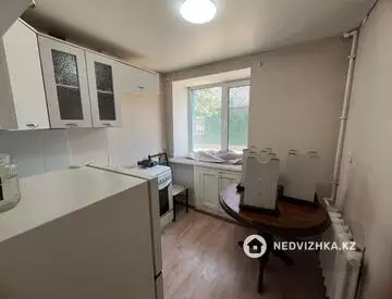 1-комнатная квартира, этаж 1 из 4, 30 м²