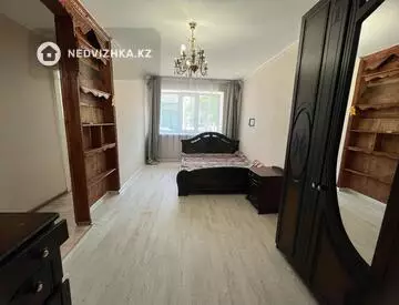 1-комнатная квартира, этаж 1 из 4, 30 м²