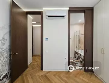 196 м², 4-комнатная квартира, этаж 2 из 3, 196 м², изображение - 48
