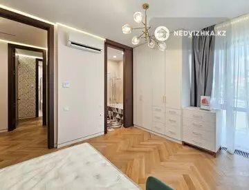 196 м², 4-комнатная квартира, этаж 2 из 3, 196 м², изображение - 49