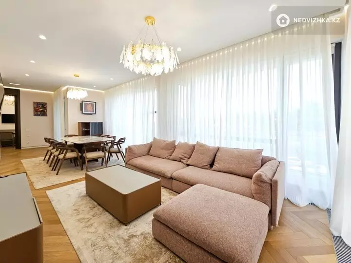 196 м², 4-комнатная квартира, этаж 2 из 3, 196 м², изображение - 1