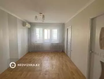 3-комнатная квартира, этаж 4 из 5, 48 м²