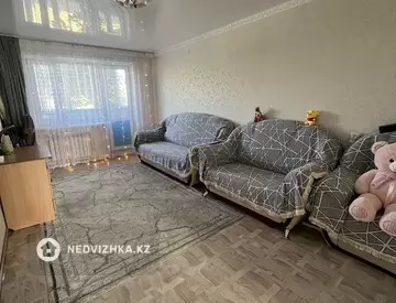 2-комнатная квартира, этаж 3 из 5, 44 м²
