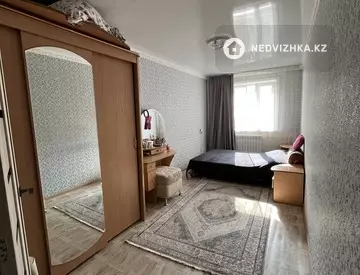 2-комнатная квартира, этаж 3 из 5, 44 м²
