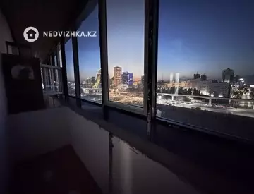 2-комнатная квартира, этаж 10 из 10, 74 м²
