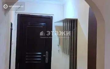 2-комнатная квартира, этаж 4 из 4, 44 м²