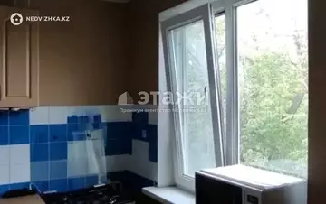 2-комнатная квартира, этаж 4 из 4, 44 м²
