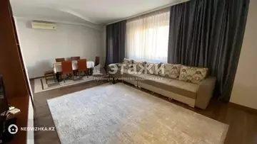2-комнатная квартира, этаж 4 из 15, 71 м²