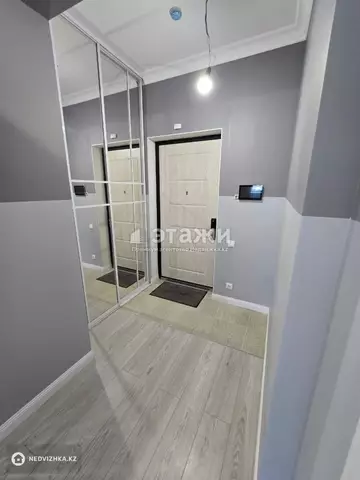 2-комнатная квартира, этаж 16 из 21, 55 м²