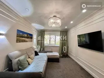 4-комнатная квартира, этаж 1 из 5, 87 м²