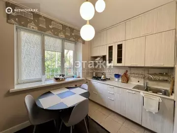 4-комнатная квартира, этаж 1 из 5, 87 м²