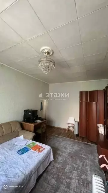 1-комнатная квартира, этаж 3 из 5, 43 м²