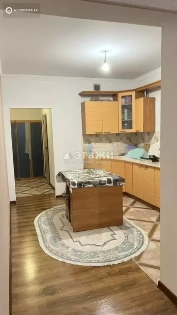 1-комнатная квартира, этаж 4 из 12, 43 м²